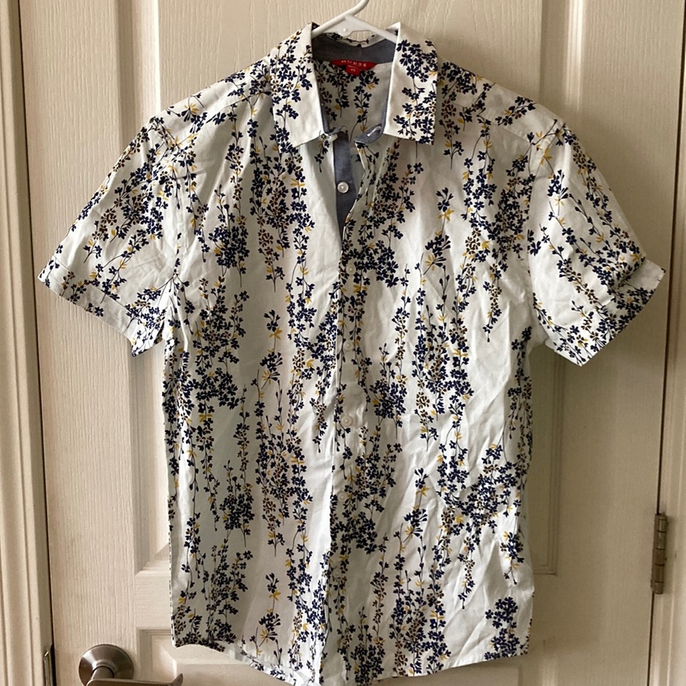 New Guess Tony Floral Print Short Sleeve Shirt